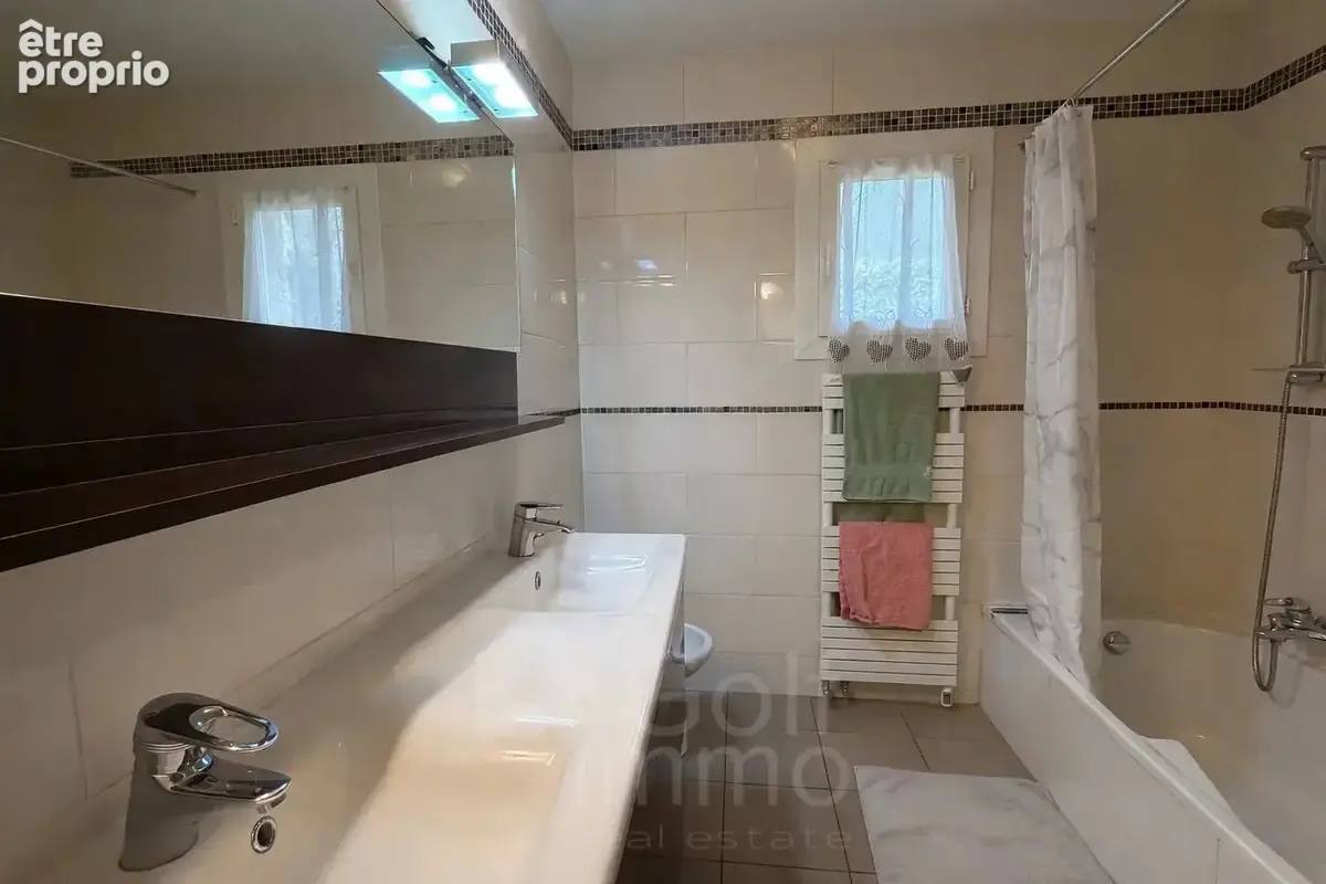 Vallbone villa 4 pieces avec une piscine - photo 11