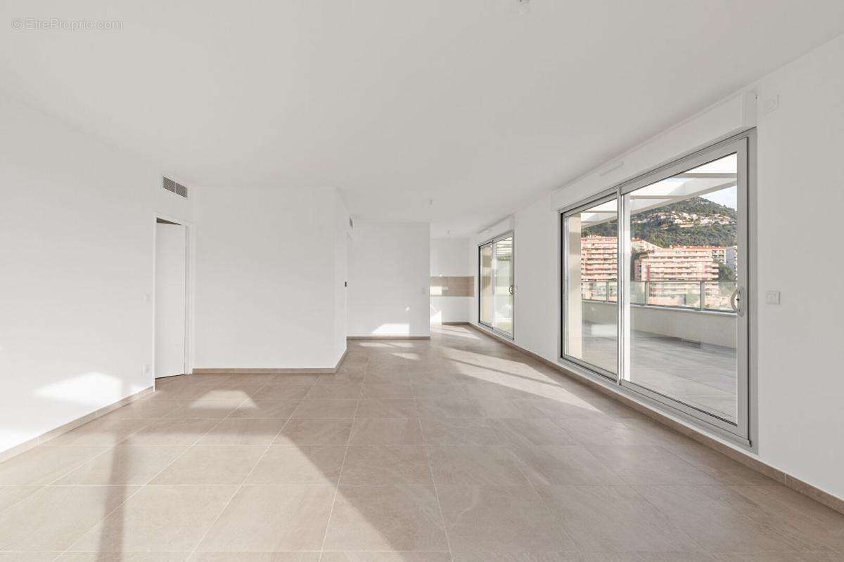 Appartement à BEAUSOLEIL