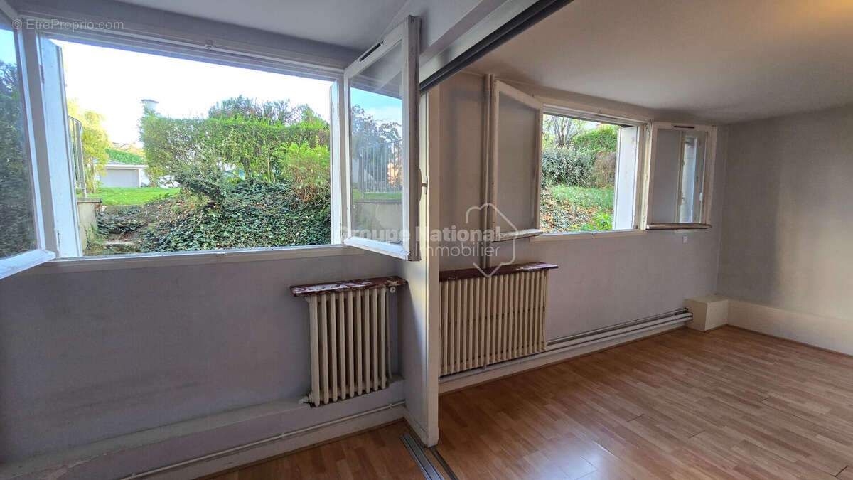 Appartement à VERSAILLES