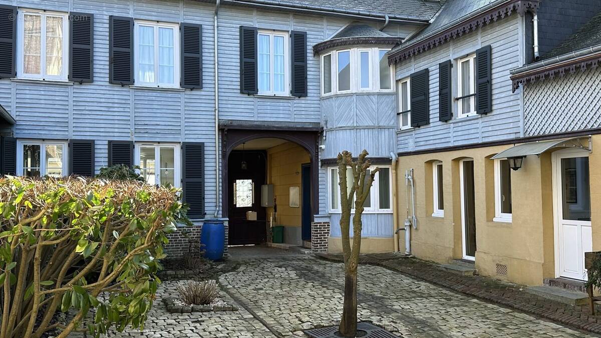 Maison à SAINT-SAENS