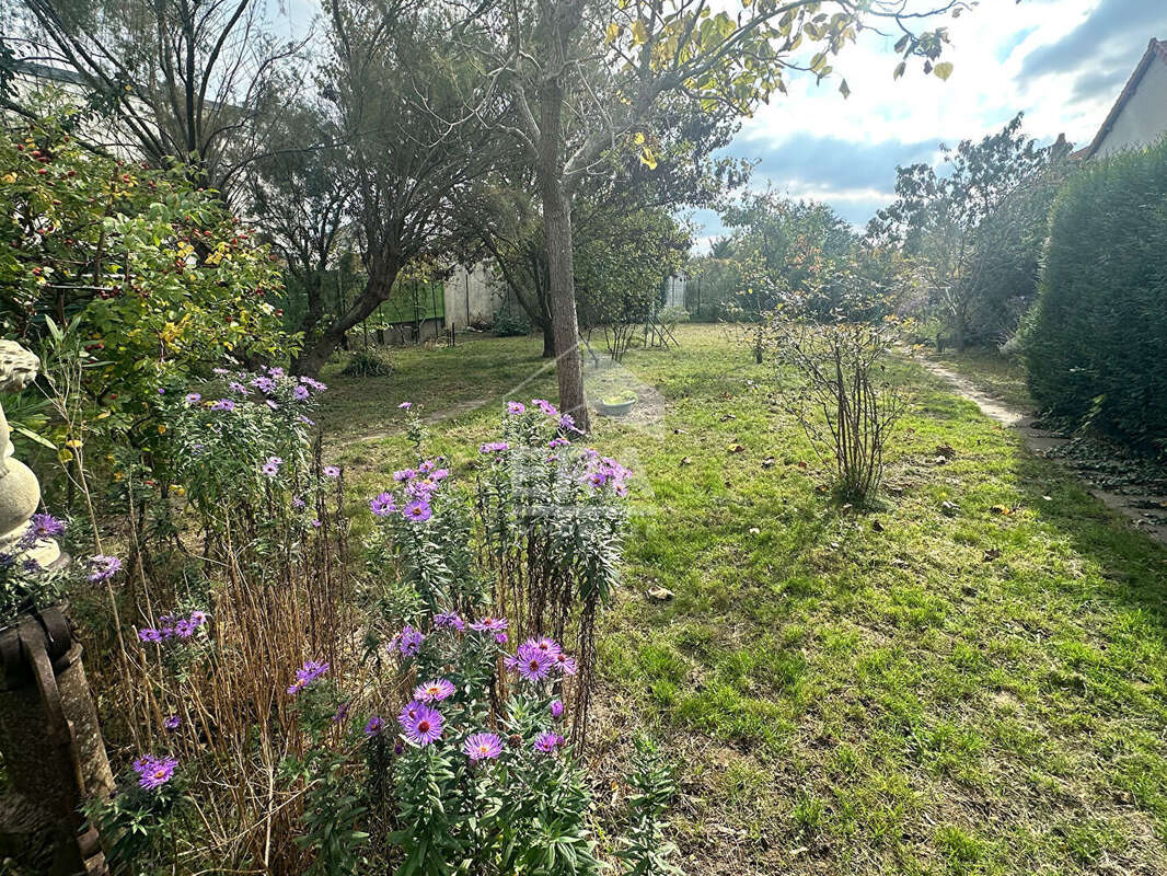 Maison à SAINT-PIERRE-DES-CORPS