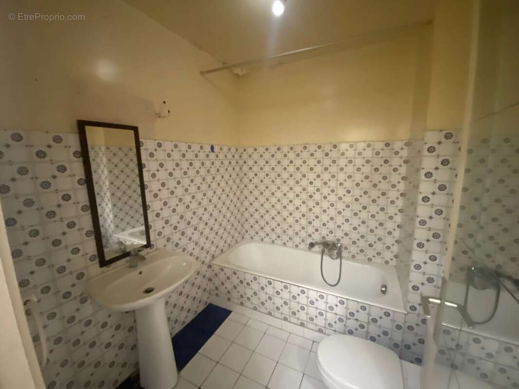 Rez-de-jardin – résidence de standing avec piscine – fort potentiel - photo 8