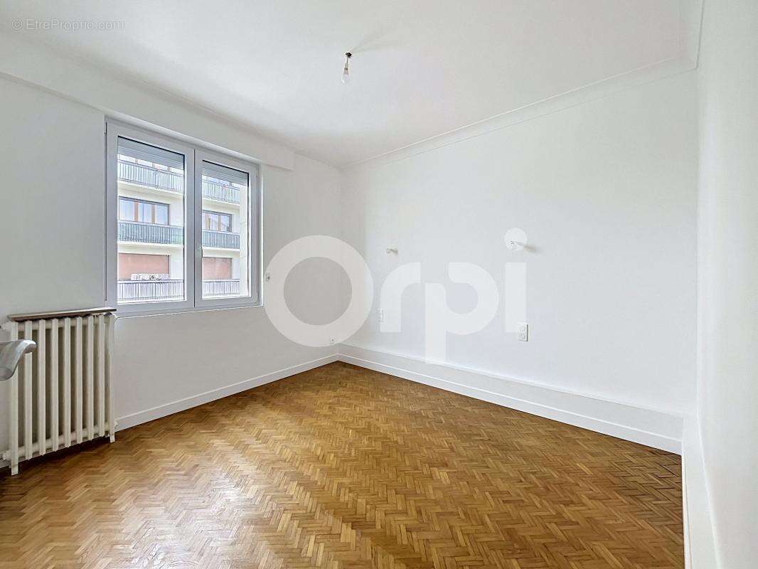 Appartement à BRIVE-LA-GAILLARDE