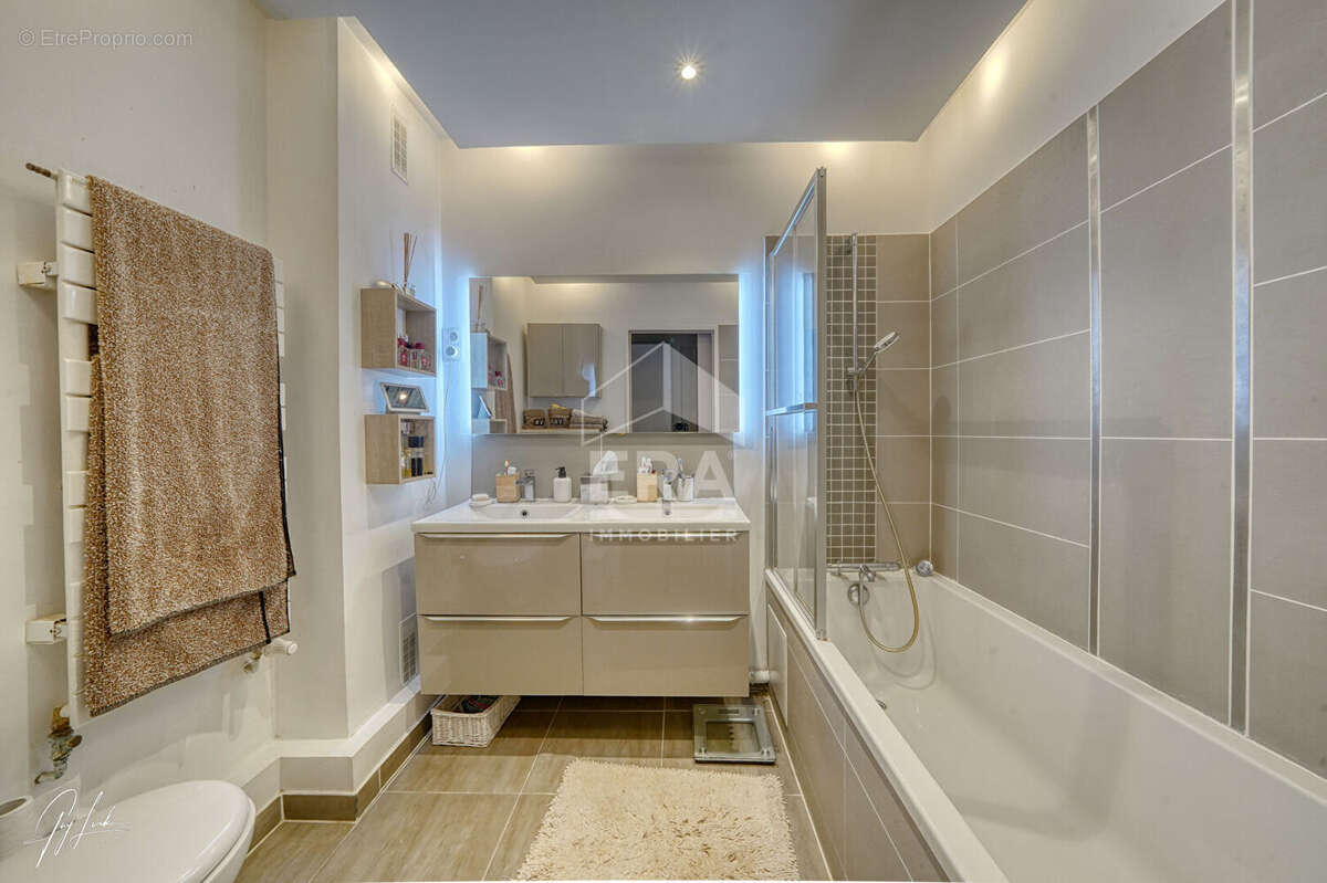 Appartement à SEVRES