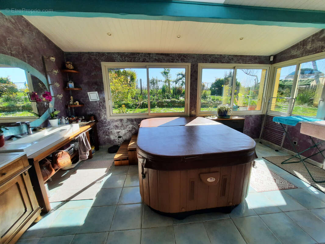 Maison à SAINT-PEY-DE-CASTETS