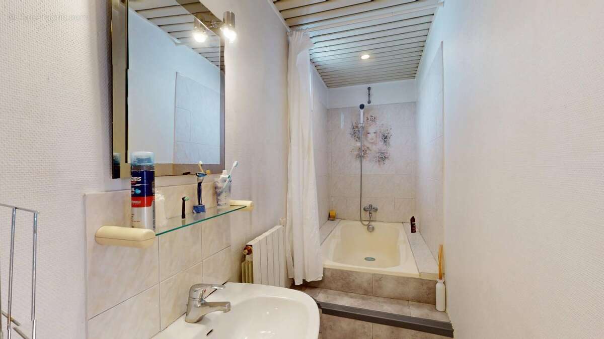 Appartement à BOIS-COLOMBES