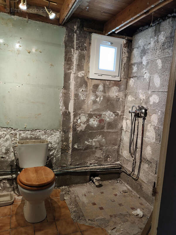 Maison à SAINTE-LUCE-SUR-LOIRE