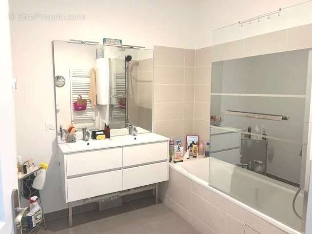 Appartement à LE PERREUX-SUR-MARNE