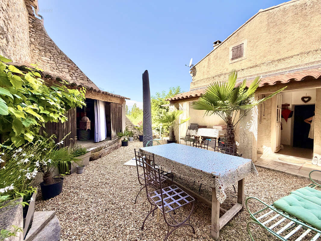 10mn de malaucene - belle maison avec jardin - photo 2