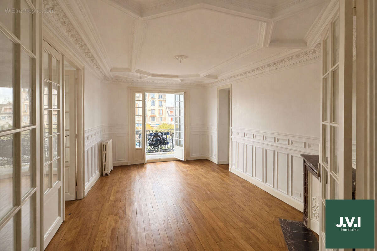 Appartement à ENGHIEN-LES-BAINS