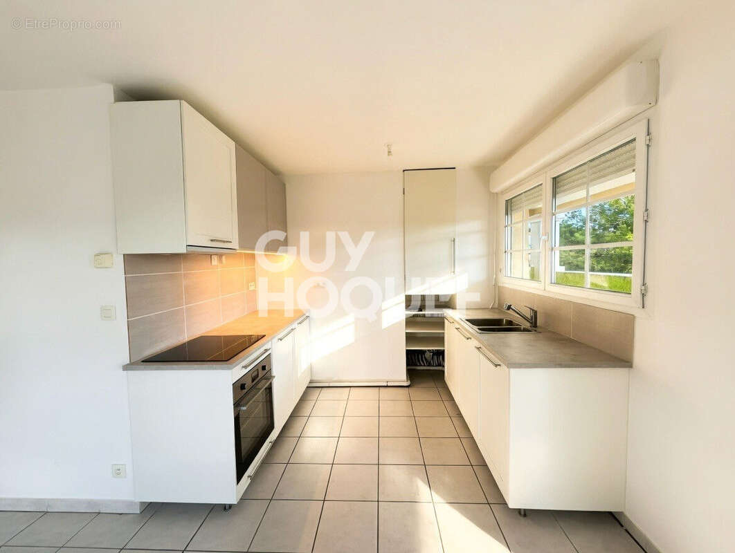 Appartement à JUVIGNAC