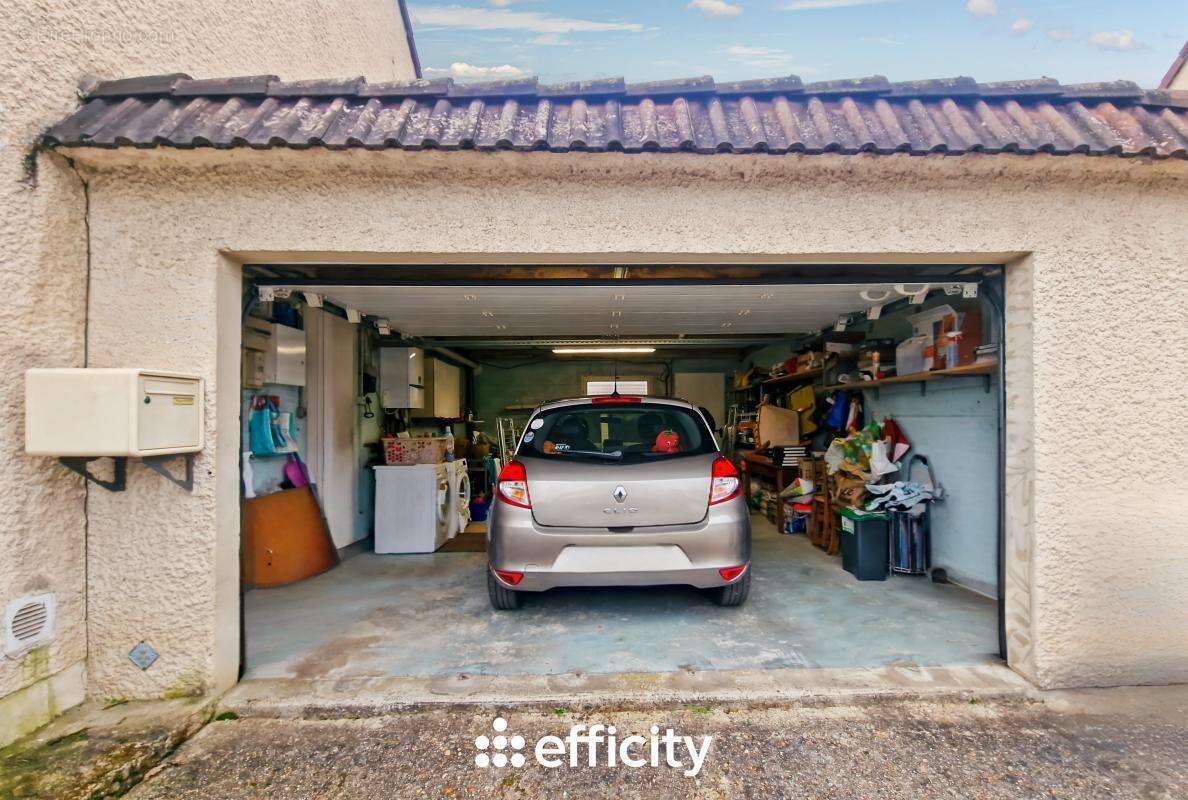 Maison à SUCY-EN-BRIE