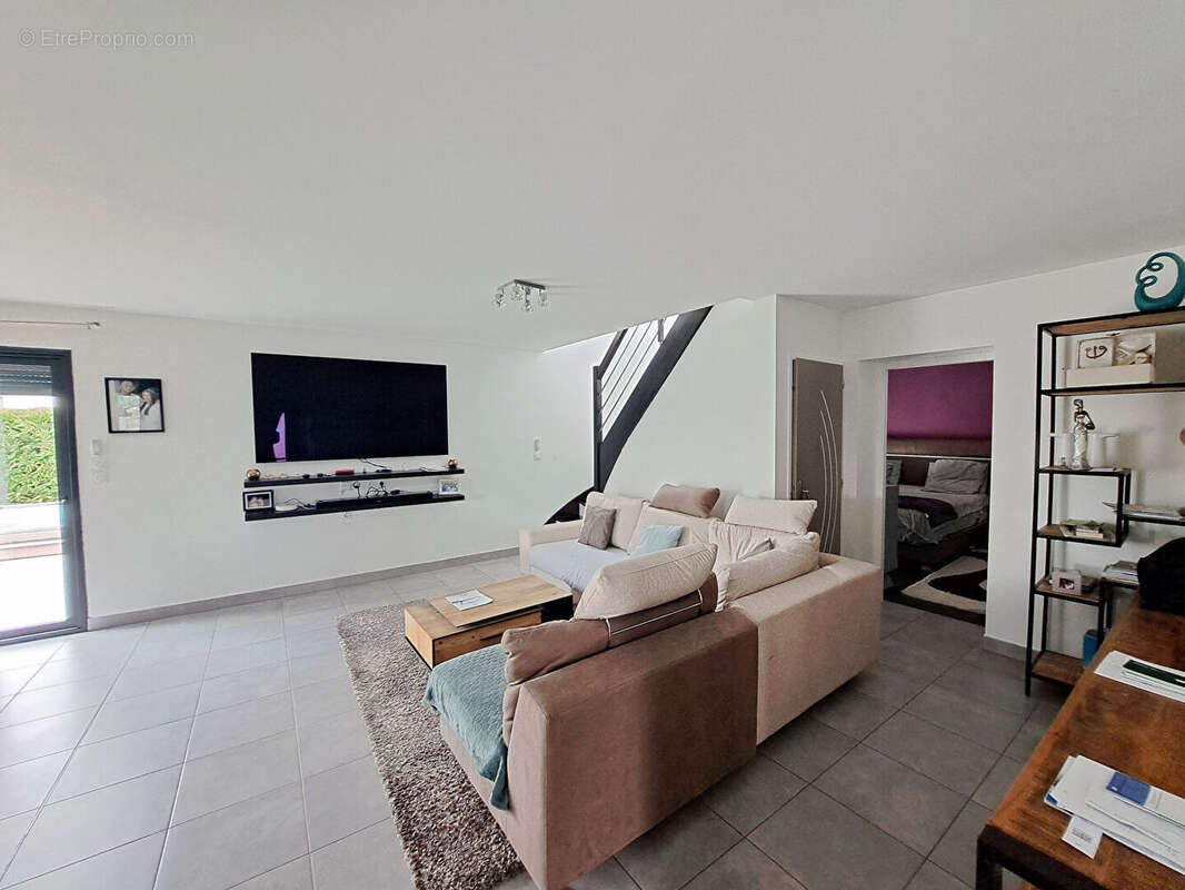 Maison à CHATELLERAULT