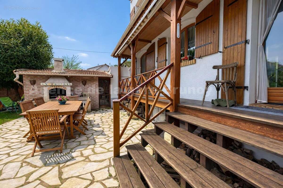 terrasse - Maison à YERRES