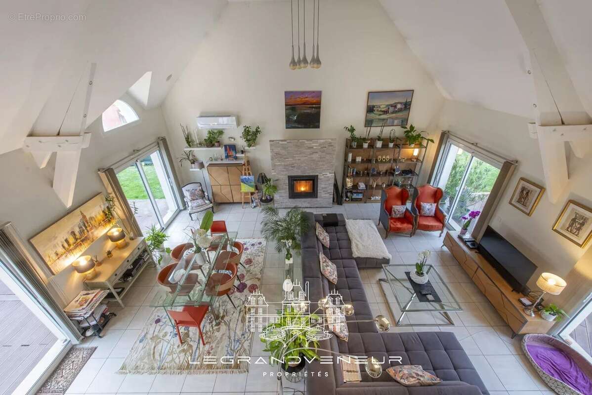 Maison à FONTAINEBLEAU