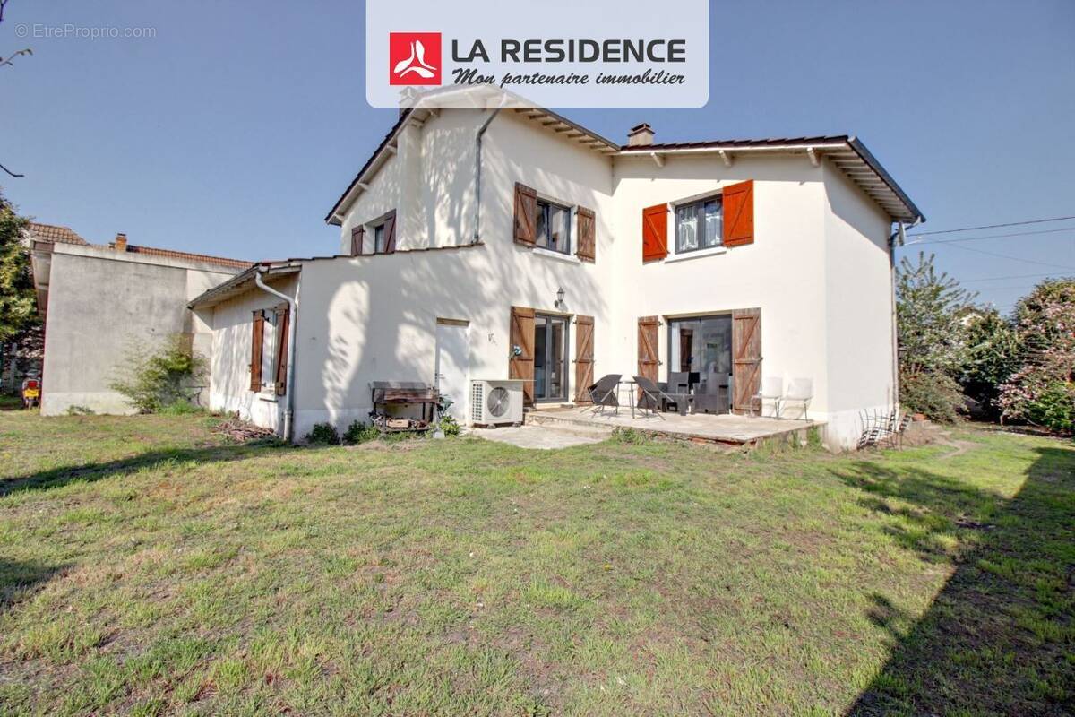 Maison à CONFLANS-SAINTE-HONORINE