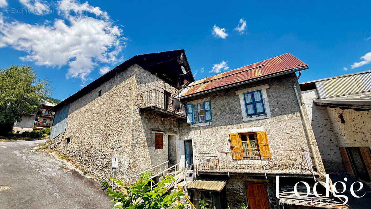 Maison à PUY-SAINT-ANDRE