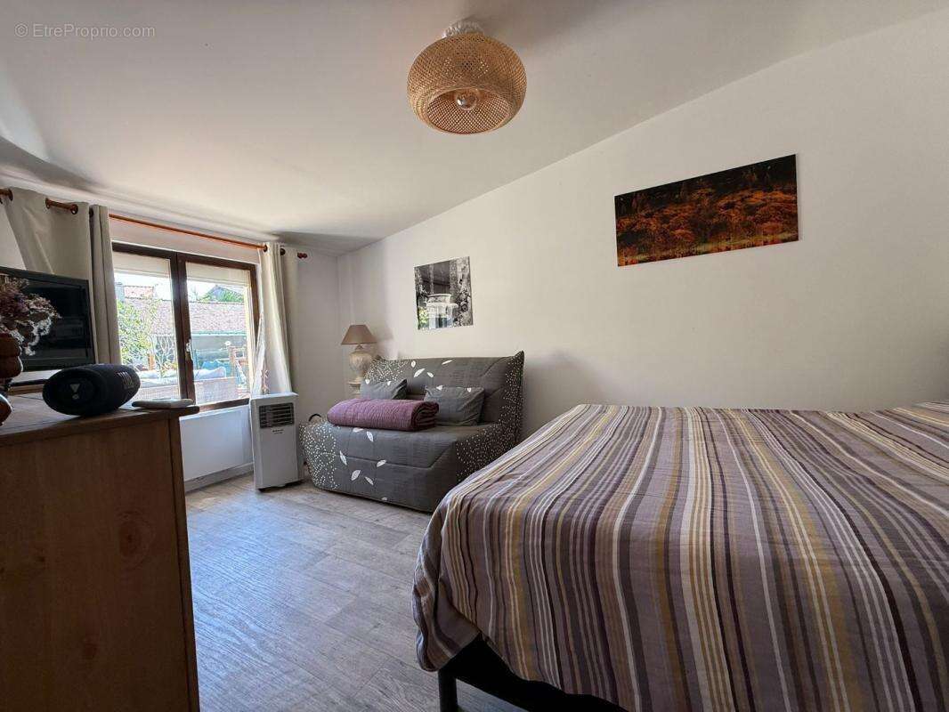 Maison 170 m² à Serazereux  - photo 13
