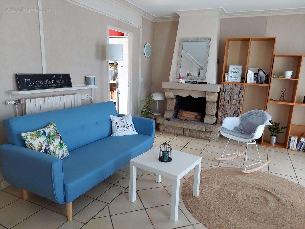 Maison 155 m² à Saint-Ave  - photo 12