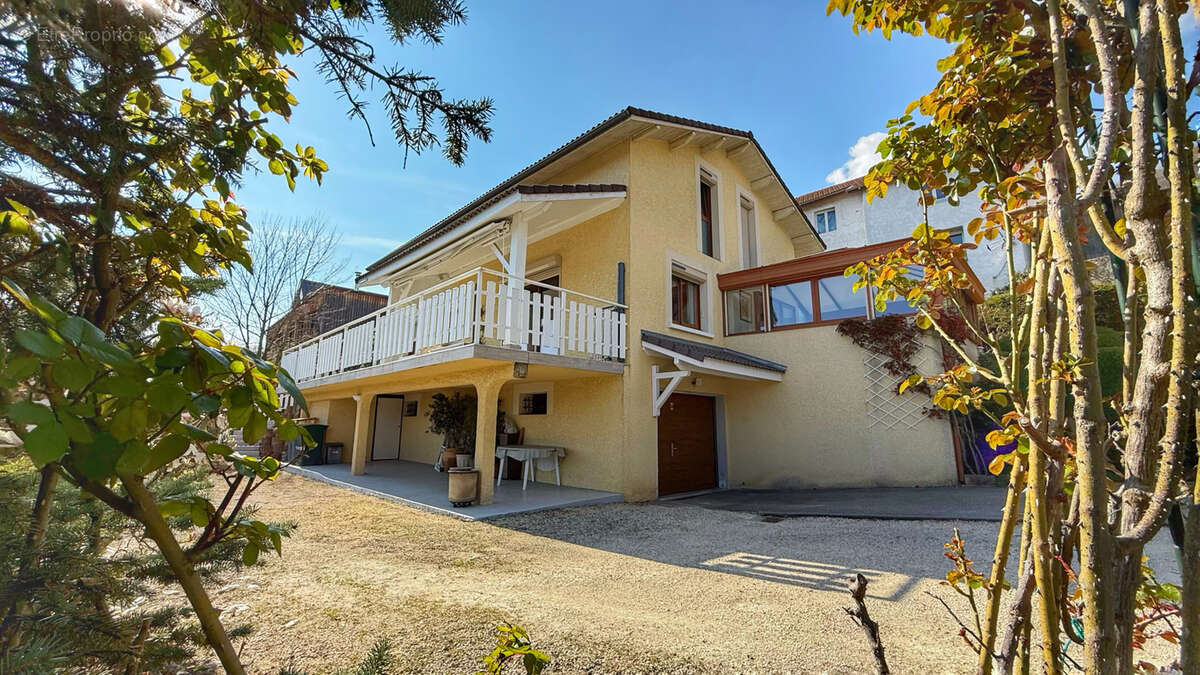 Maison à VOIRON