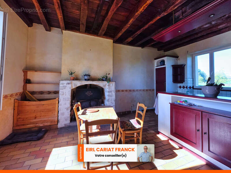 Maison à LE GRAND-BOURG