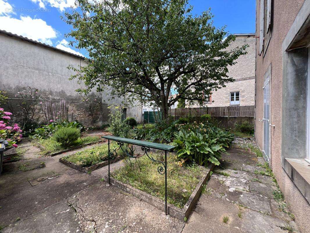 Maison à SAINT-MAIXENT-L'ECOLE