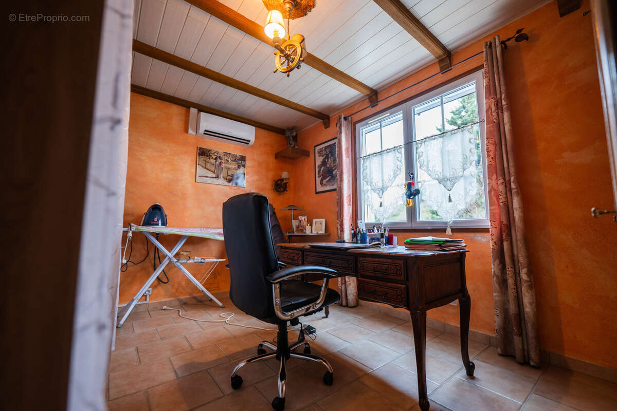 Maison à SAINT-MARCEL-D&#039;ARDECHE