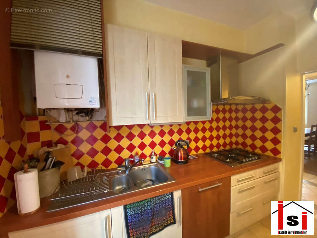 cuisine - Appartement à CLERMONT-FERRAND