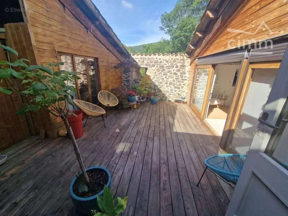 Maison à ALISSAS