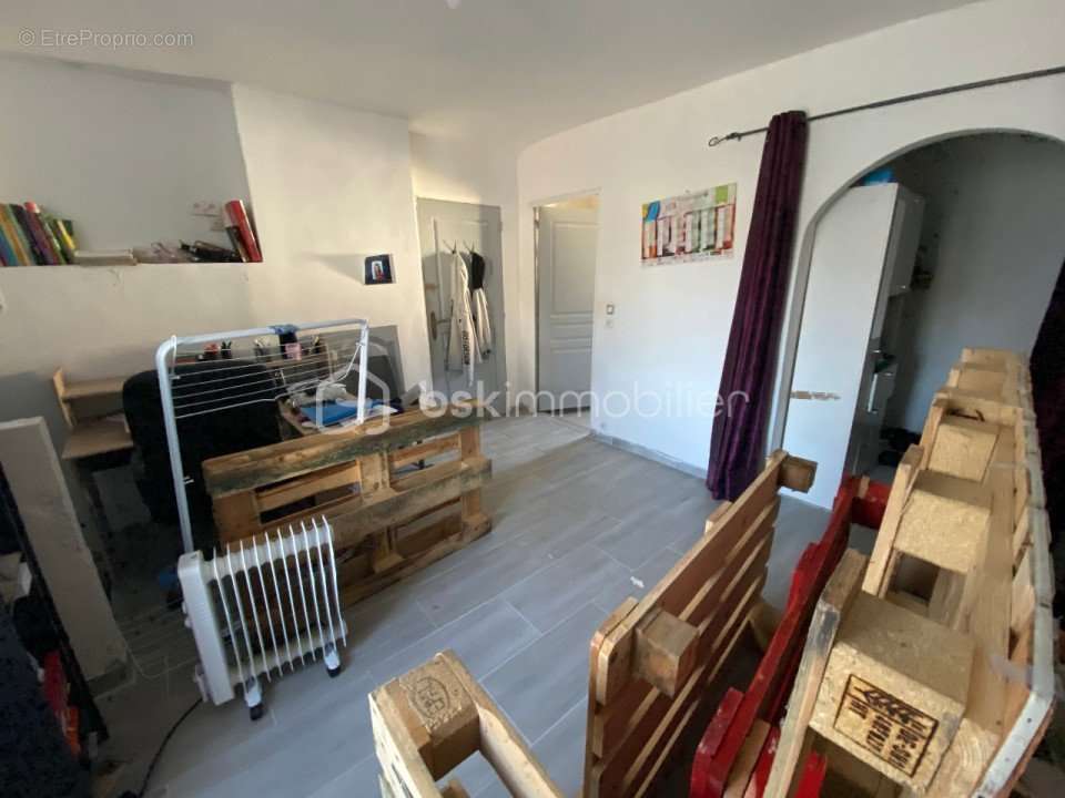 Maison à SAINT-MARTIN-DES-CHAMPS