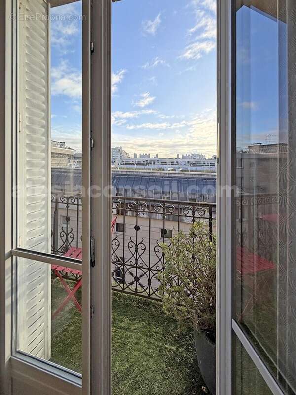 hein12-char-balcz - Appartement à PARIS-14E