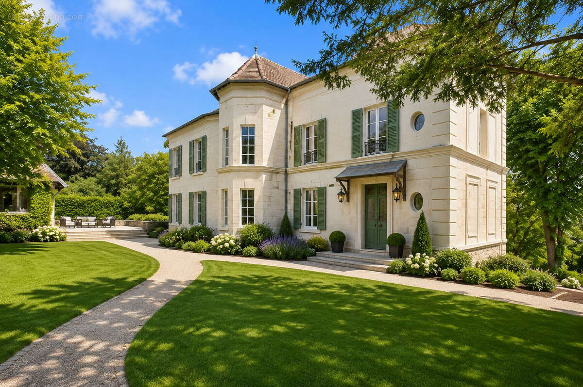Maison à JOUY-EN-JOSAS