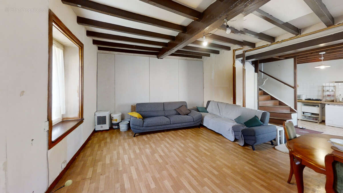 Maison à AUBUSSON-D'AUVERGNE