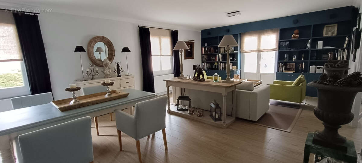 Maison à SAINT-GEORGES-DE-DIDONNE