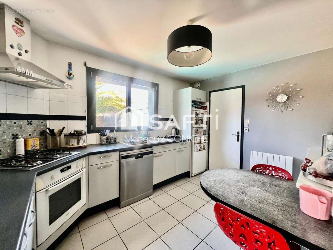 Photo 9 - Maison à SENE