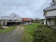 Appartement à CHAUMONT-PORCIEN