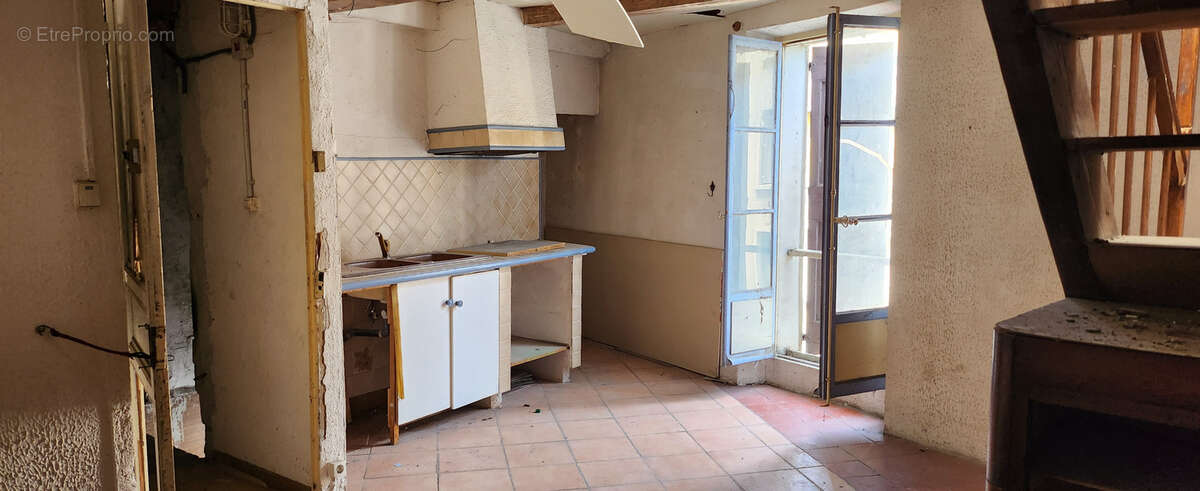 Maison à LES MEES
