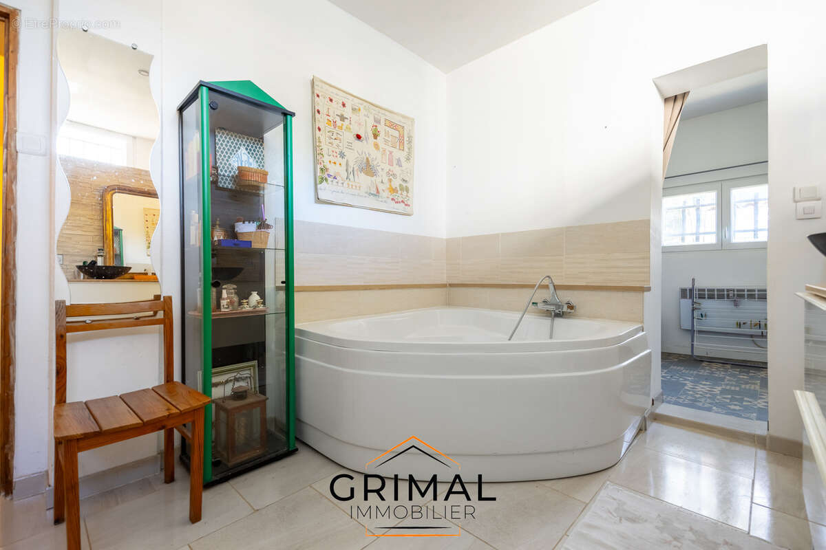 Appartement à AUBAGNE