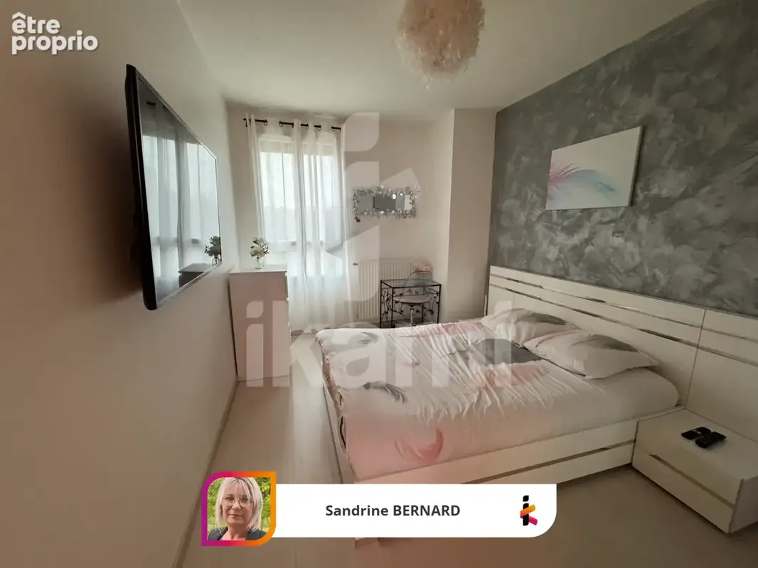Maison rénovée de 124 m2 avec toit terrasse   Centre de Chabris - photo 8