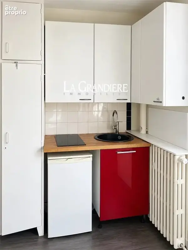Paris 16 - Chaillot - 4ème étage - Chambre - 11 m2 - photo 4