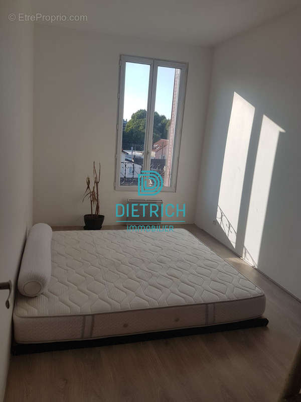 Appartement à AUBERVILLIERS