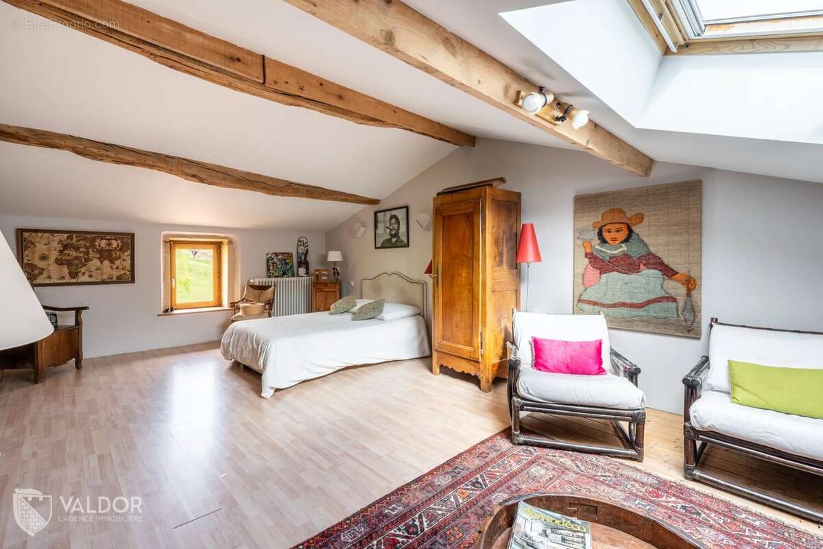 Maison à COGNY