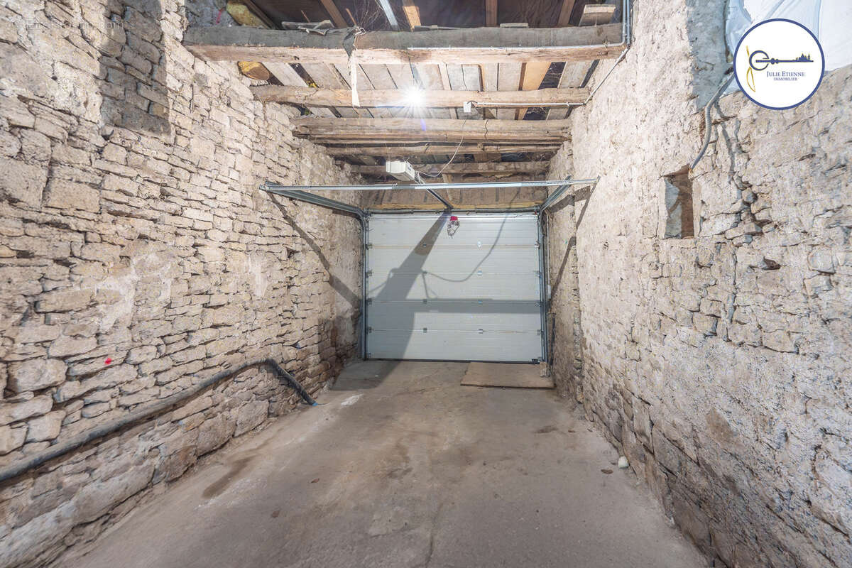 Maison à DAMAS-AUX-BOIS