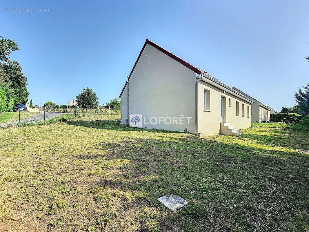 Maison à LA NEUVILLE-EN-BEINE