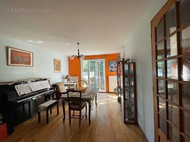 Maison à LE BLANC-MESNIL