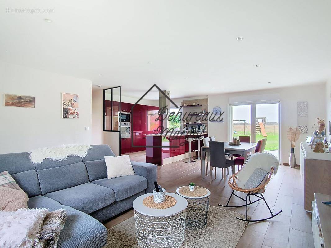 Maison à AZAY-SUR-CHER