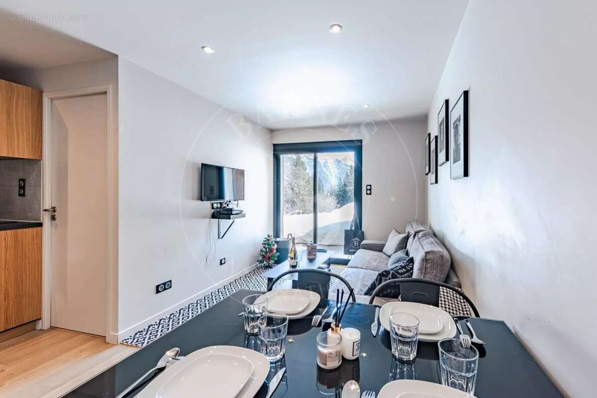 Appartement à LA PERRIERE
