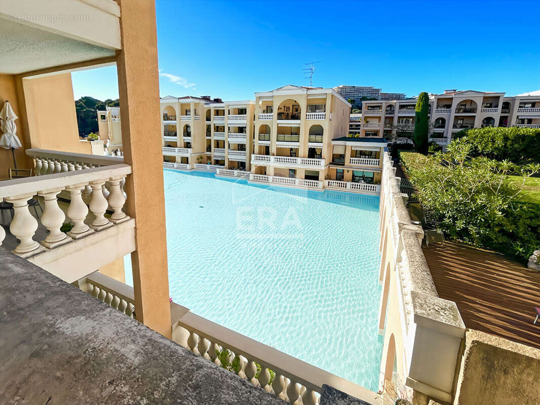 Appartement à LE CANNET