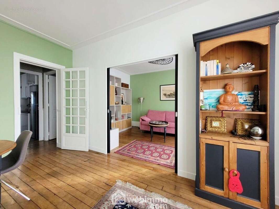 Séjour double (2ème chambre possible) - Appartement à MALAKOFF