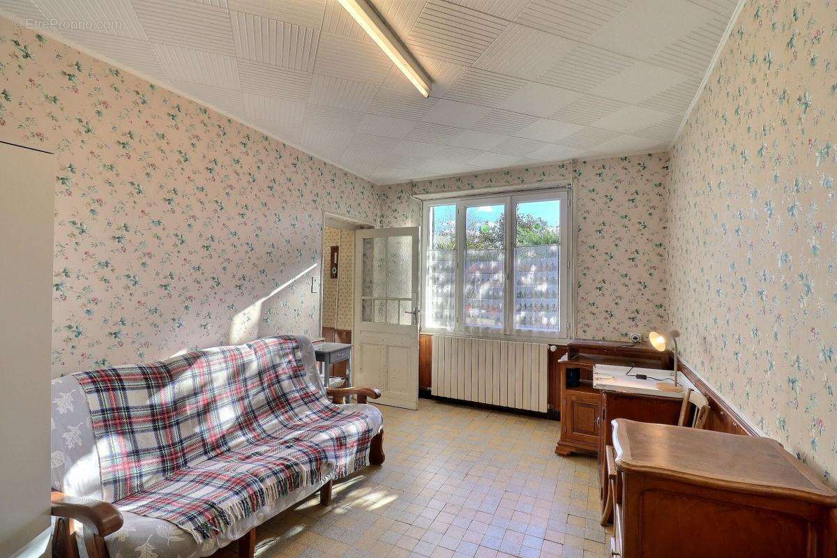 Maison à LES AVENIERES